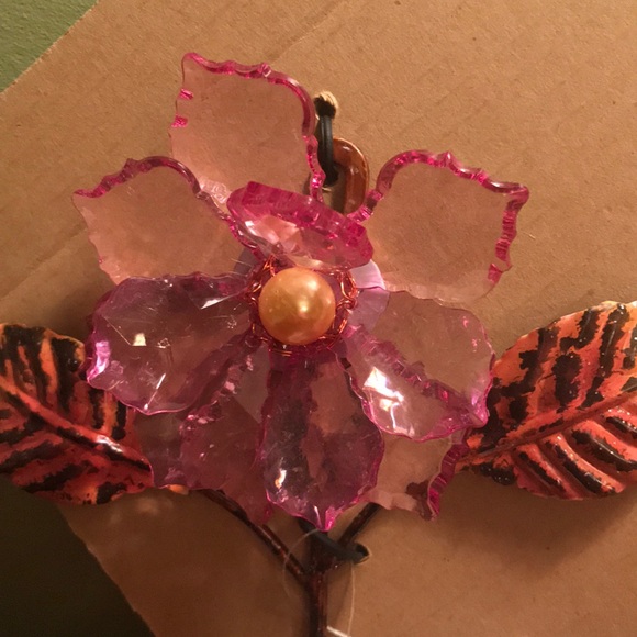 🌺 Floral Coat Hook 🌺 - Picture 6 of 8